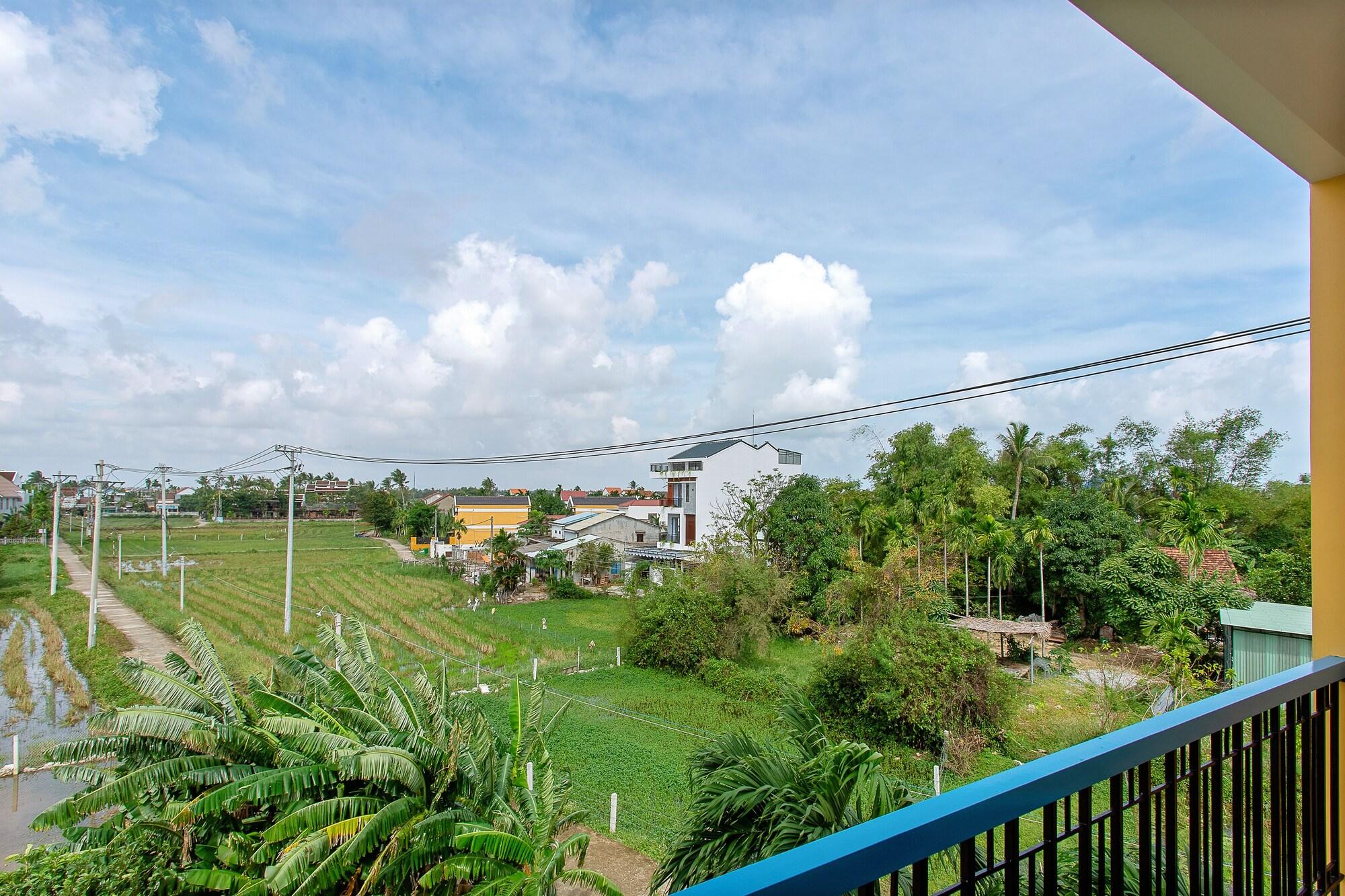 Hoi An Aurora Riverside Hotel And Spa Exterior photo