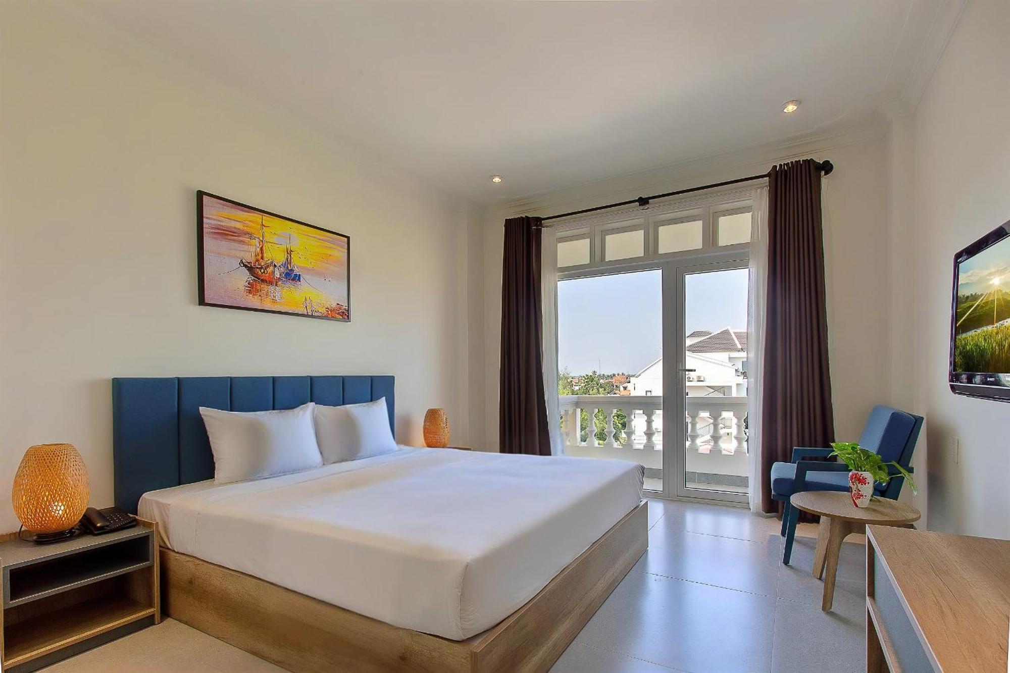 Hoi An Aurora Riverside Hotel And Spa Exterior photo